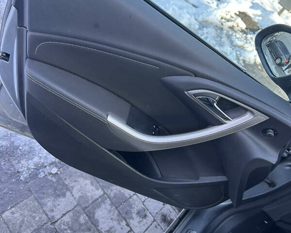 Серый Опель Астра, объемом двигателя 1.69 л и пробегом 180 тыс. км за 7500 $, фото 19 на Automoto.ua