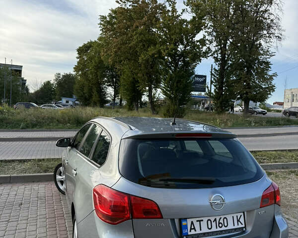 Сірий Опель Астра, об'ємом двигуна 1.69 л та пробігом 230 тис. км за 6450 $, фото 5 на Automoto.ua