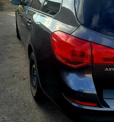 Серый Опель Астра, объемом двигателя 1.36 л и пробегом 250 тыс. км за 7300 $, фото 9 на Automoto.ua