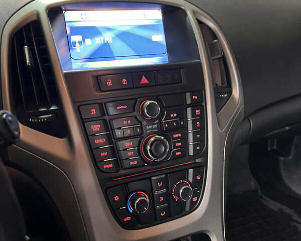 Серый Опель Астра, объемом двигателя 1.7 л и пробегом 255 тыс. км за 6200 $, фото 38 на Automoto.ua