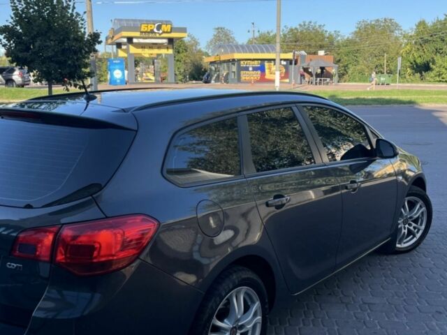 Сірий Опель Астра, об'ємом двигуна 1.7 л та пробігом 332 тис. км за 7500 $, фото 1 на Automoto.ua