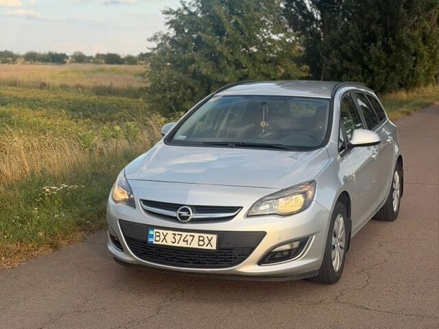 Сірий Опель Астра, об'ємом двигуна 1.7 л та пробігом 328 тис. км за 6000 $, фото 2 на Automoto.ua