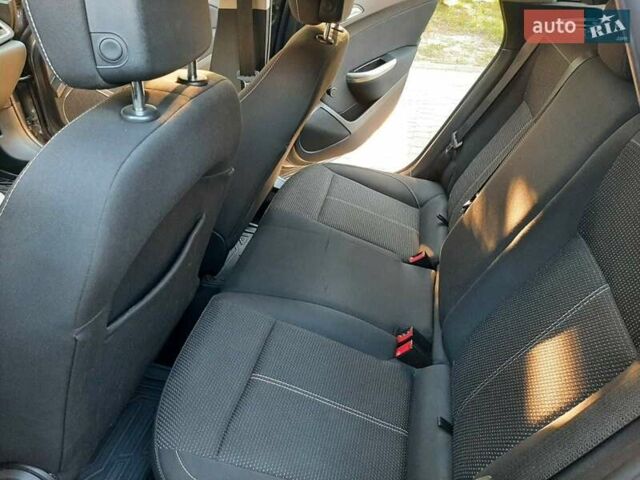 Серый Опель Астра, объемом двигателя 1.7 л и пробегом 316 тыс. км за 7300 $, фото 6 на Automoto.ua