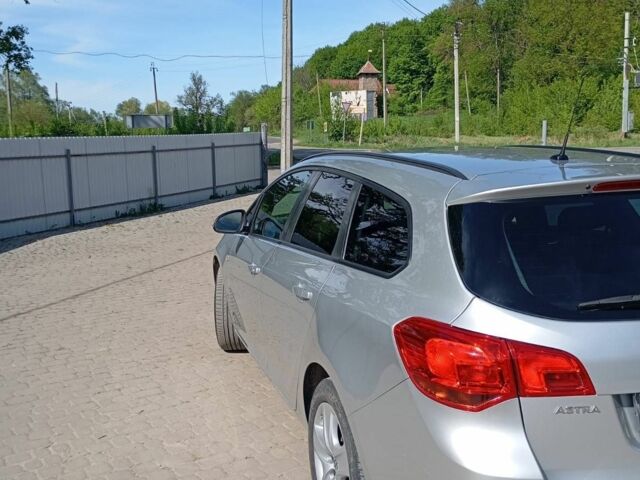 Сірий Опель Астра, об'ємом двигуна 1.7 л та пробігом 245 тис. км за 7000 $, фото 6 на Automoto.ua