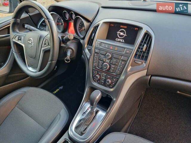 Серый Опель Астра, объемом двигателя 1.6 л и пробегом 184 тыс. км за 9900 $, фото 38 на Automoto.ua