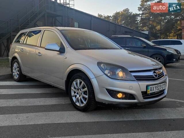 Сірий Опель Астра, об'ємом двигуна 1.6 л та пробігом 111 тис. км за 6900 $, фото 1 на Automoto.ua