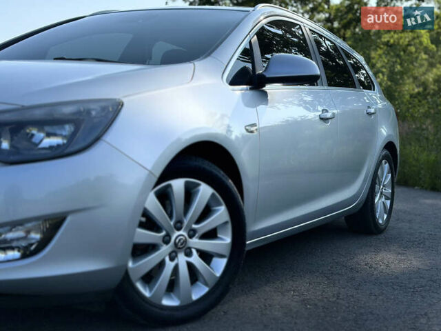 Сірий Опель Астра, об'ємом двигуна 1.7 л та пробігом 272 тис. км за 7100 $, фото 6 на Automoto.ua