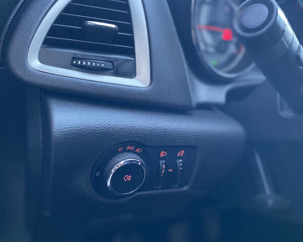 Сірий Опель Астра, об'ємом двигуна 1.7 л та пробігом 245 тис. км за 7000 $, фото 8 на Automoto.ua