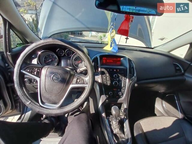 Серый Опель Астра, объемом двигателя 1.96 л и пробегом 329 тыс. км за 6800 $, фото 19 на Automoto.ua