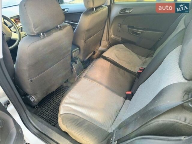 Сірий Опель Астра, об'ємом двигуна 1.6 л та пробігом 173 тис. км за 7200 $, фото 4 на Automoto.ua