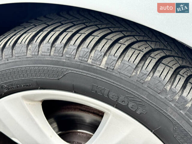 Серый Опель Астра, объемом двигателя 1.4 л и пробегом 220 тыс. км за 6300 $, фото 7 на Automoto.ua