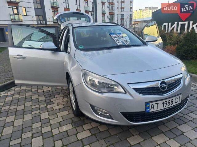 Серый Опель Астра, объемом двигателя 1.7 л и пробегом 270 тыс. км за 6750 $, фото 19 на Automoto.ua