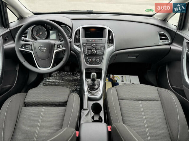 Опель Астра 2012 у Вінниці на Automoto.ua Сірий Опель Астра, об'ємом двигуна 1.7 л та пробігом 212 тис. км за 7900 $, фото 16 на Automoto.ua