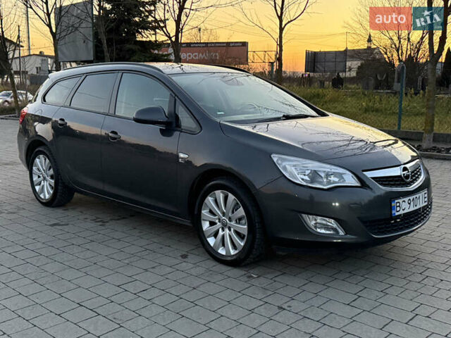 Серый Опель Астра, объемом двигателя 1.7 л и пробегом 215 тыс. км за 7350 $, фото 17 на Automoto.ua