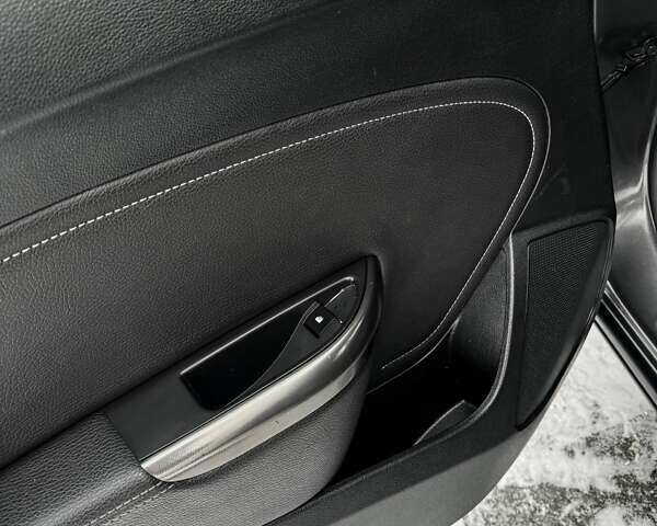 Серый Опель Астра, объемом двигателя 1.6 л и пробегом 200 тыс. км за 8700 $, фото 65 на Automoto.ua