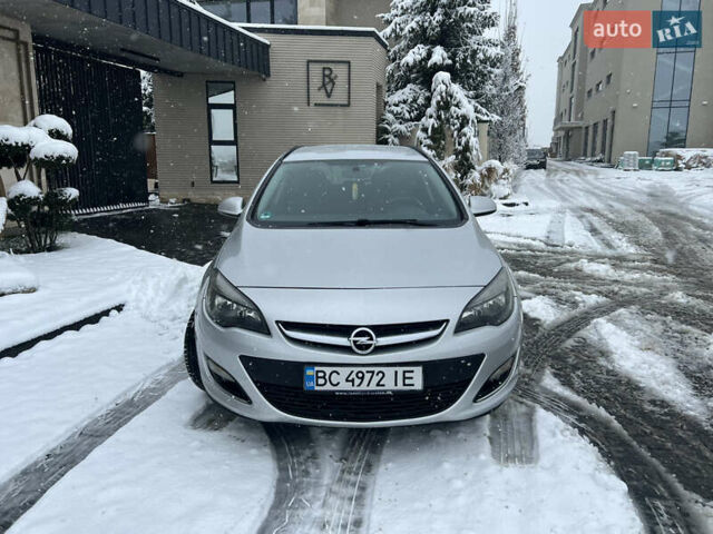 Серый Опель Астра, объемом двигателя 1.7 л и пробегом 282 тыс. км за 6100 $, фото 11 на Automoto.ua