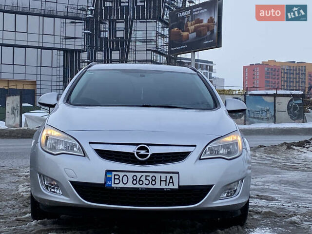 Сірий Опель Астра, об'ємом двигуна 1.7 л та пробігом 298 тис. км за 6250 $, фото 11 на Automoto.ua