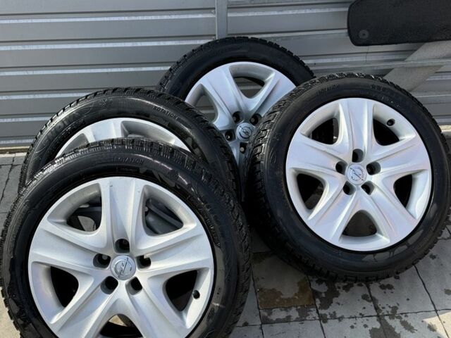 Серый Опель Астра, объемом двигателя 1.7 л и пробегом 338 тыс. км за 5800 $, фото 3 на Automoto.ua