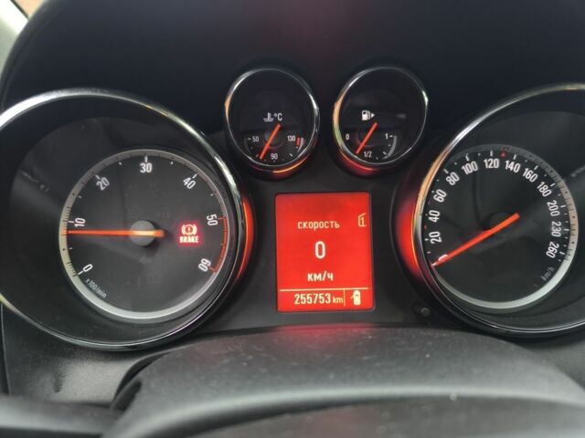 Серый Опель Астра, объемом двигателя 1.7 л и пробегом 255 тыс. км за 6950 $, фото 10 на Automoto.ua