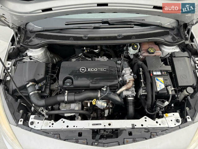 Серый Опель Астра, объемом двигателя 1.7 л и пробегом 245 тыс. км за 5700 $, фото 30 на Automoto.ua