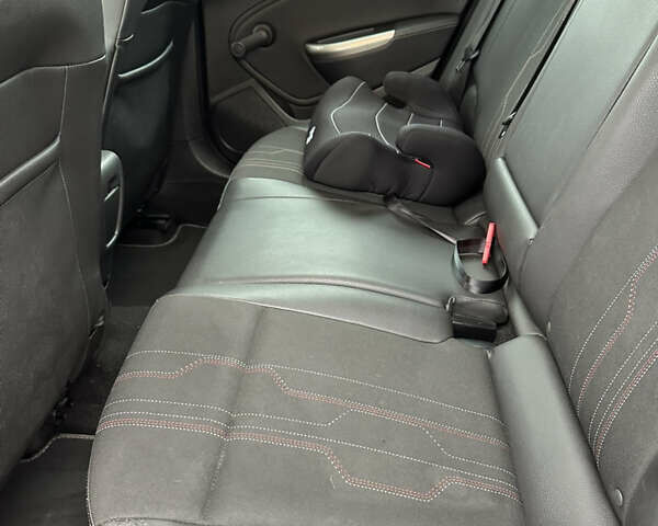 Серый Опель Астра, объемом двигателя 1.69 л и пробегом 178 тыс. км за 6200 $, фото 13 на Automoto.ua