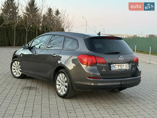 Серый Опель Астра, объемом двигателя 1.7 л и пробегом 215 тыс. км за 7350 $, фото 1 на Automoto.ua