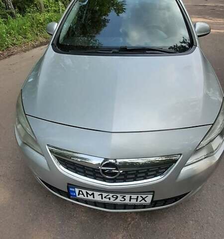 Опель Астра 2012 в Бердичеве на Automoto.ua Серый Опель Астра, объемом двигателя 1.6 л и пробегом 133 тыс. км за 6999 $, фото 6 на Automoto.ua