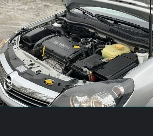 Сірий Опель Астра, об'ємом двигуна 0 л та пробігом 188 тис. км за 7500 $, фото 2 на Automoto.ua