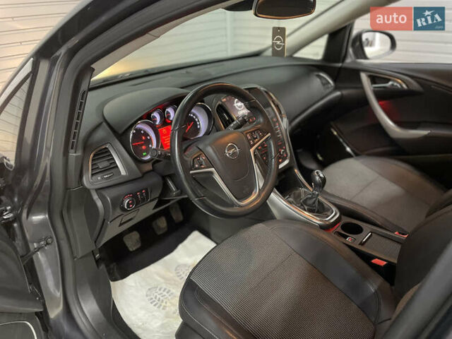 Сірий Опель Астра, об'ємом двигуна 1.7 л та пробігом 269 тис. км за 7900 $, фото 41 на Automoto.ua