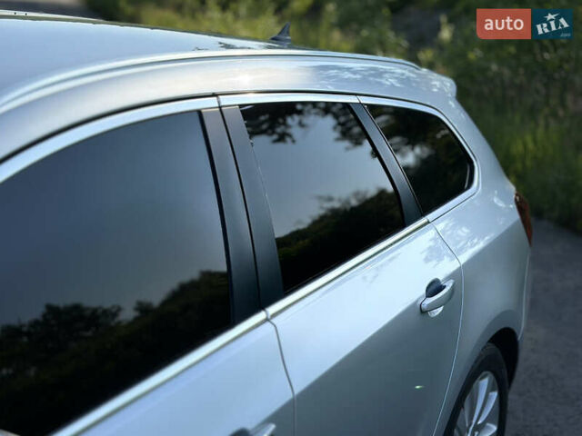 Сірий Опель Астра, об'ємом двигуна 1.7 л та пробігом 272 тис. км за 7100 $, фото 9 на Automoto.ua