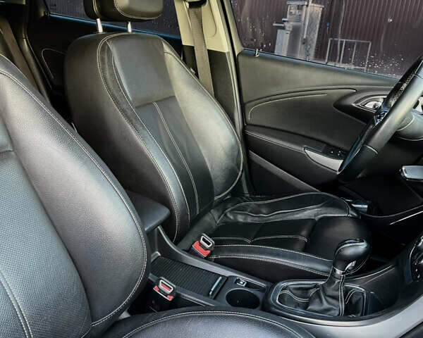 Опель Астра 2012 в Городок на Automoto.ua Серый Опель Астра, объемом двигателя 1.69 л и пробегом 294 тыс. км за 7400 $, фото 8 на Automoto.ua