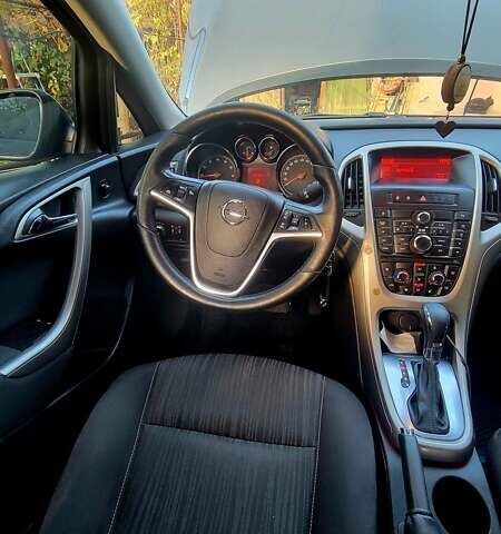 Серый Опель Астра, объемом двигателя 1.36 л и пробегом 250 тыс. км за 7300 $, фото 2 на Automoto.ua