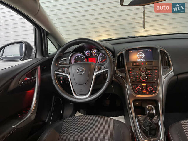 Сірий Опель Астра, об'ємом двигуна 1.7 л та пробігом 269 тис. км за 7900 $, фото 47 на Automoto.ua