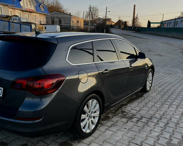 Опель Астра 2012 в Городок на Automoto.ua Серый Опель Астра, объемом двигателя 1.69 л и пробегом 294 тыс. км за 7400 $, фото 2 на Automoto.ua