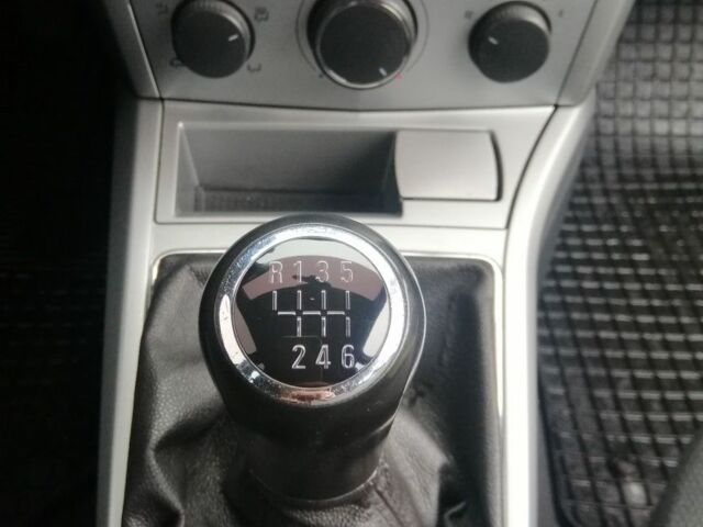 Сірий Опель Астра, об'ємом двигуна 1.7 л та пробігом 300 тис. км за 6200 $, фото 14 на Automoto.ua