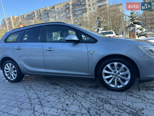 Серый Опель Астра, объемом двигателя 1.69 л и пробегом 180 тыс. км за 7500 $, фото 11 на Automoto.ua