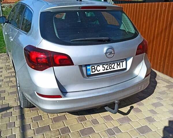 Сірий Опель Астра, об'ємом двигуна 1.7 л та пробігом 197 тис. км за 7999 $, фото 3 на Automoto.ua