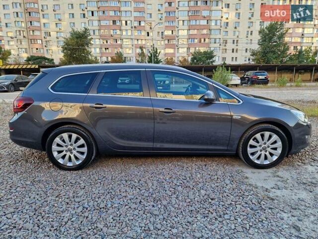 Сірий Опель Астра, об'ємом двигуна 1.6 л та пробігом 184 тис. км за 9900 $, фото 4 на Automoto.ua