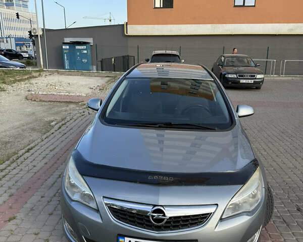 Сірий Опель Астра, об'ємом двигуна 1.69 л та пробігом 230 тис. км за 6450 $, фото 2 на Automoto.ua