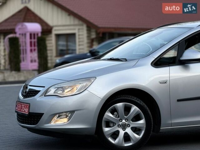 Сірий Опель Астра, об'ємом двигуна 1.6 л та пробігом 240 тис. км за 5799 $, фото 6 на Automoto.ua