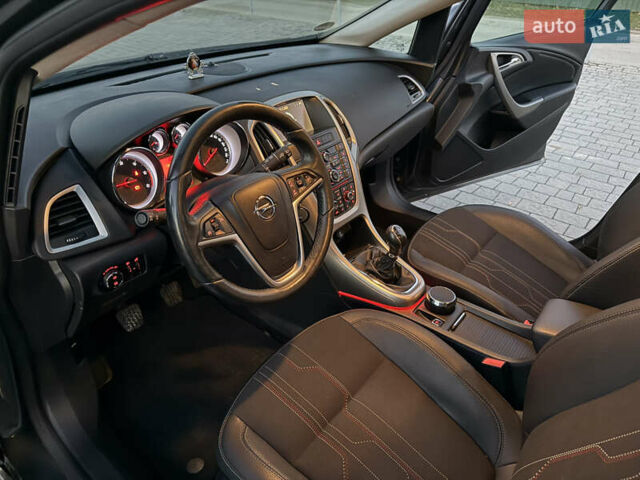 Серый Опель Астра, объемом двигателя 1.7 л и пробегом 215 тыс. км за 7350 $, фото 37 на Automoto.ua