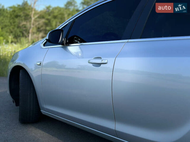 Сірий Опель Астра, об'ємом двигуна 1.7 л та пробігом 272 тис. км за 7100 $, фото 11 на Automoto.ua