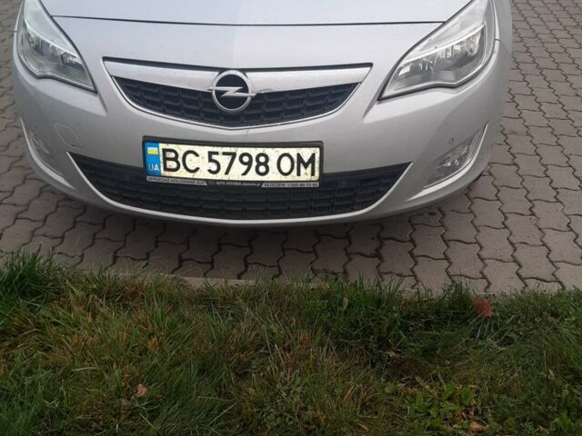 Сірий Опель Астра, об'ємом двигуна 1.7 л та пробігом 250 тис. км за 8634 $, фото 3 на Automoto.ua