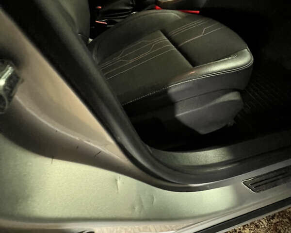 Серый Опель Астра, объемом двигателя 1.7 л и пробегом 255 тыс. км за 6200 $, фото 44 на Automoto.ua