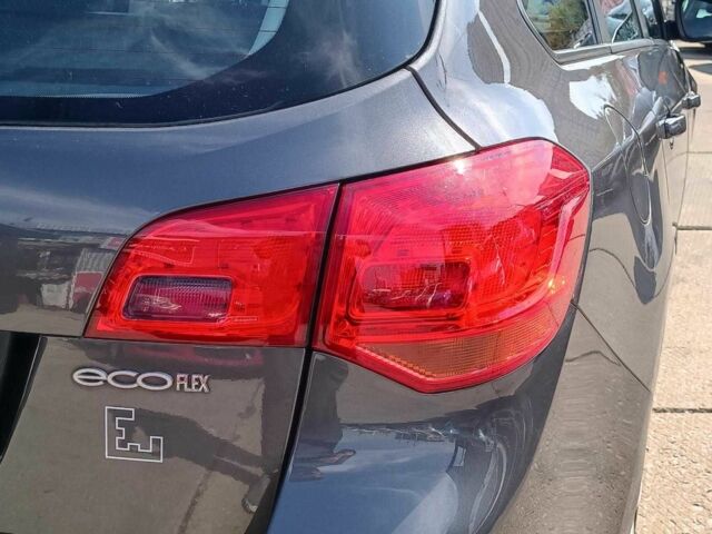 Серый Опель Астра, объемом двигателя 1.3 л и пробегом 183 тыс. км за 6390 $, фото 6 на Automoto.ua