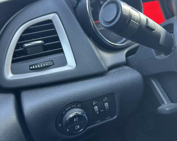 Серый Опель Астра, объемом двигателя 1.69 л и пробегом 180 тыс. км за 7500 $, фото 25 на Automoto.ua