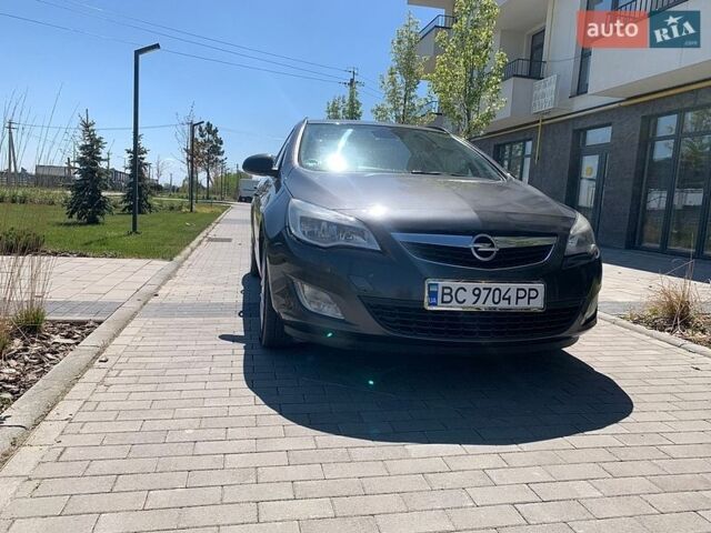 Серый Опель Астра, объемом двигателя 1.69 л и пробегом 350 тыс. км за 6300 $, фото 5 на Automoto.ua