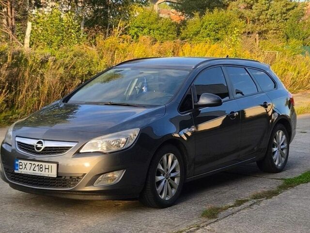 Сірий Опель Астра, об'ємом двигуна 1.69 л та пробігом 268 тис. км за 6300 $, фото 2 на Automoto.ua