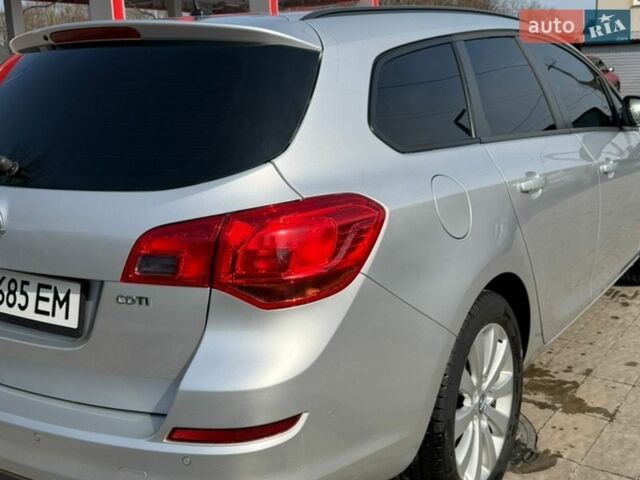 Сірий Опель Астра, об'ємом двигуна 1.7 л та пробігом 338 тис. км за 5800 $, фото 5 на Automoto.ua