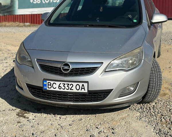 Сірий Опель Астра, об'ємом двигуна 1.7 л та пробігом 370 тис. км за 5700 $, фото 9 на Automoto.ua